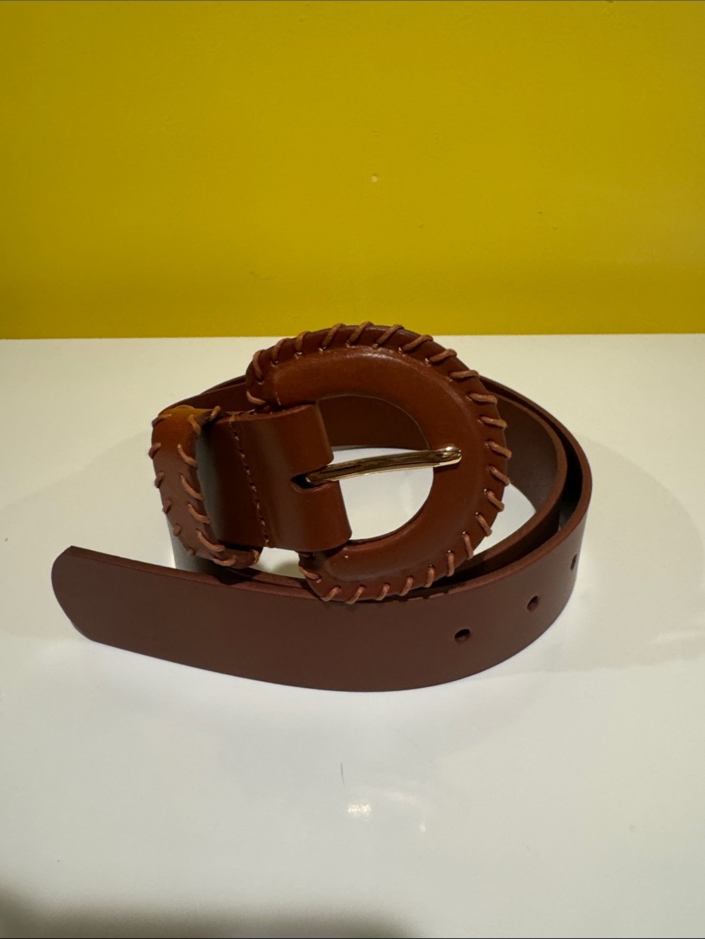 NWT Loft buckle stitch leather belt.